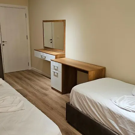 Airport Apartman *